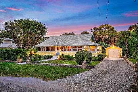 12165 SE Nassau Street Hobe Sound FL 33455