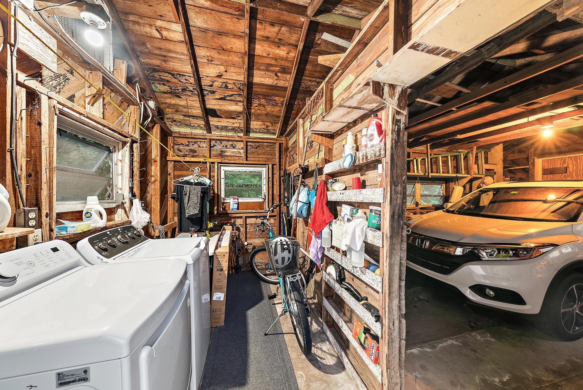 OLD HOBE SOUND - Residential