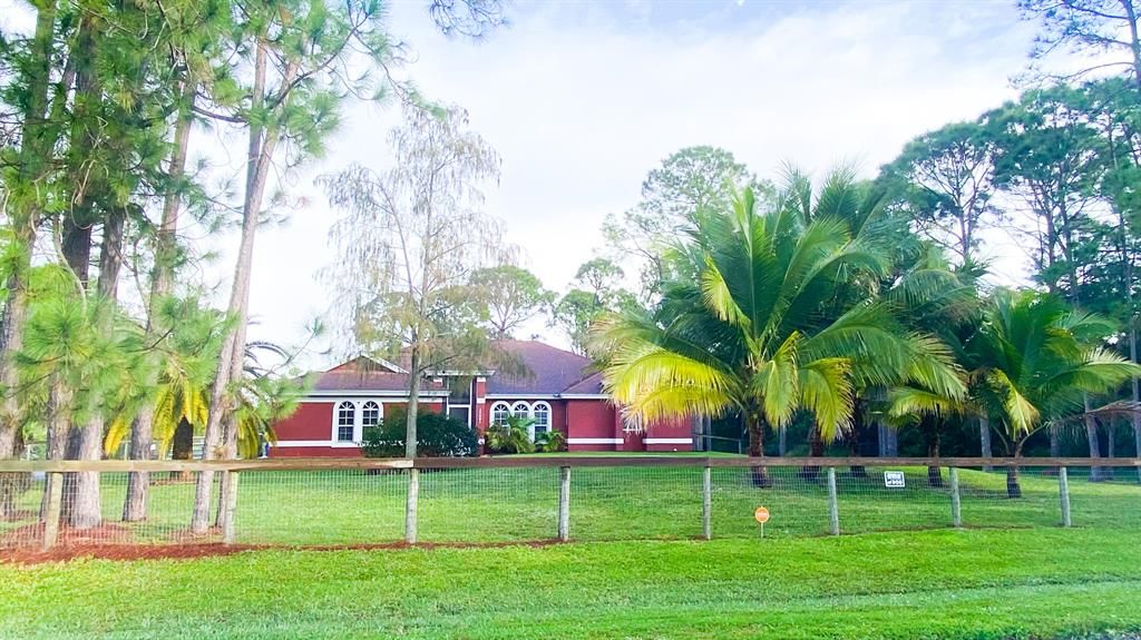 Photo of 17601 68th Street N, Loxahatchee, FL 33470 (MLS # R10760276)