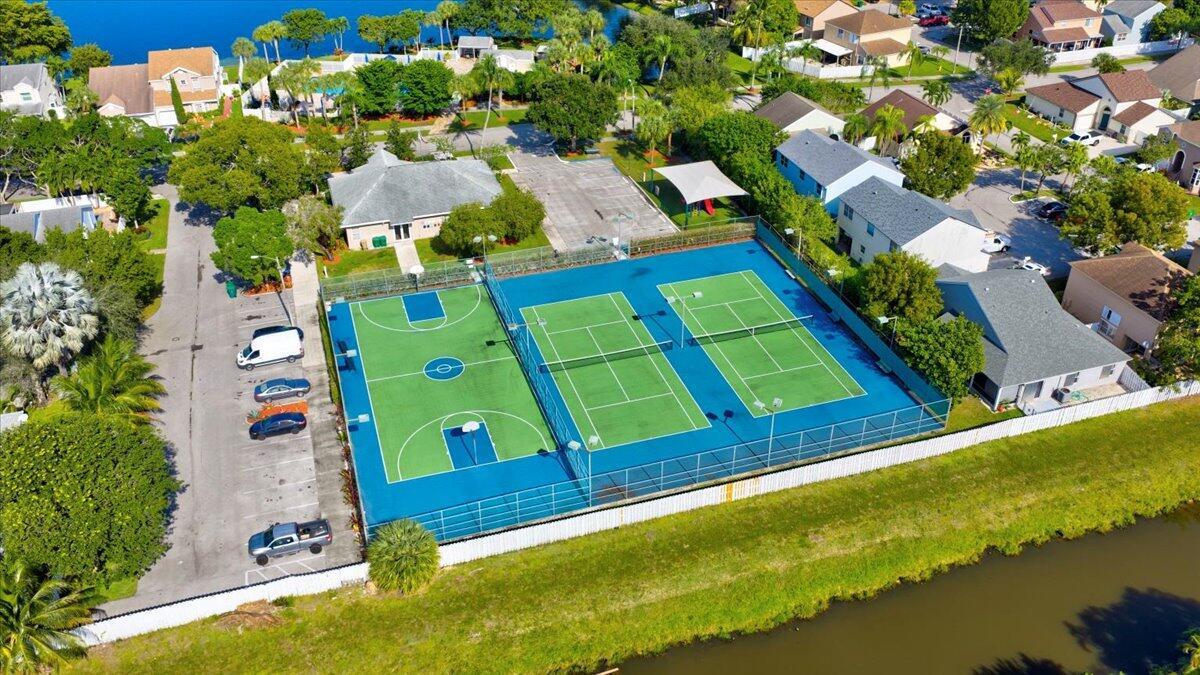 SCARBOROUGH I - Residential