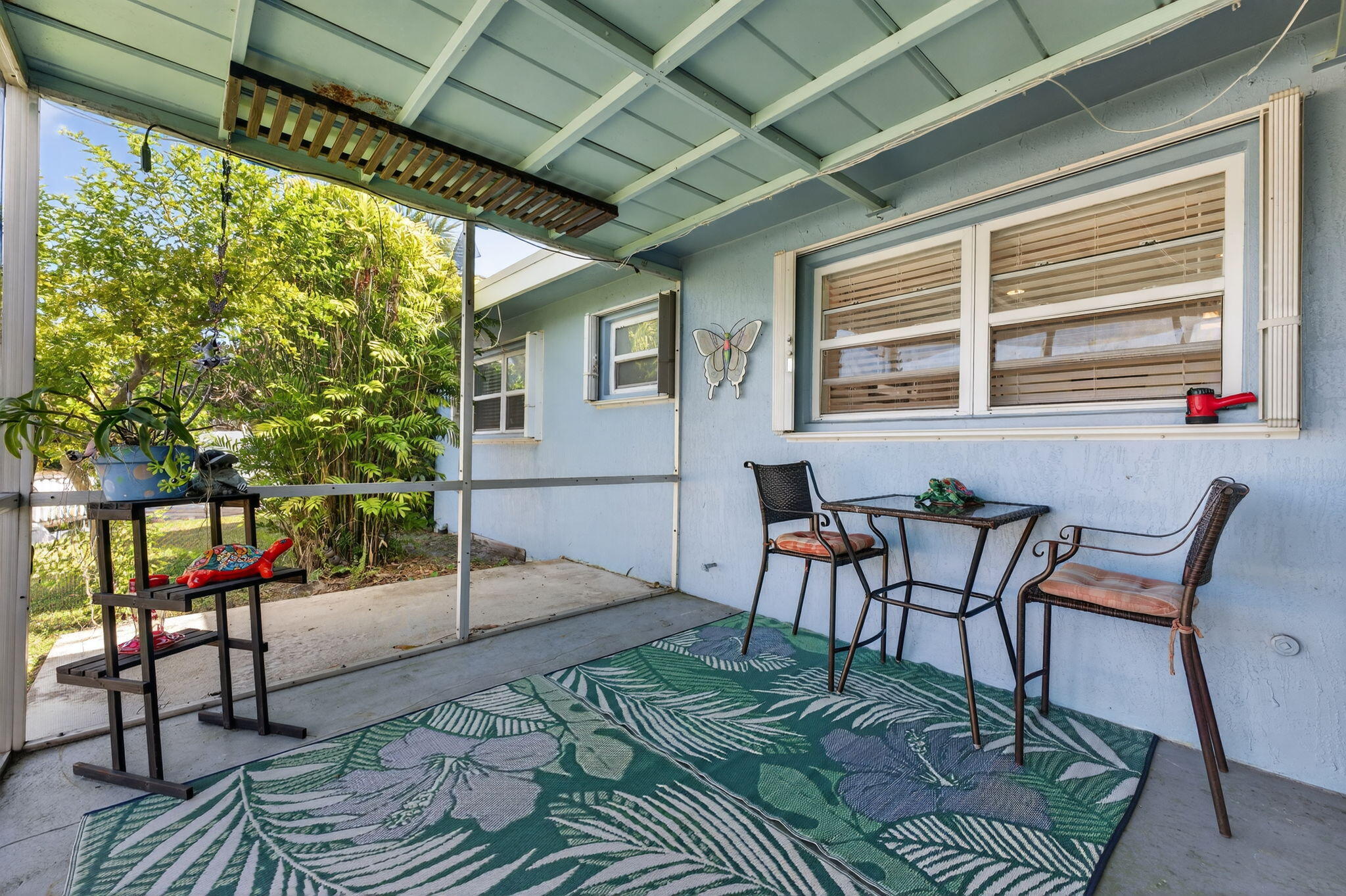 VENETIAN ISLE - Residential