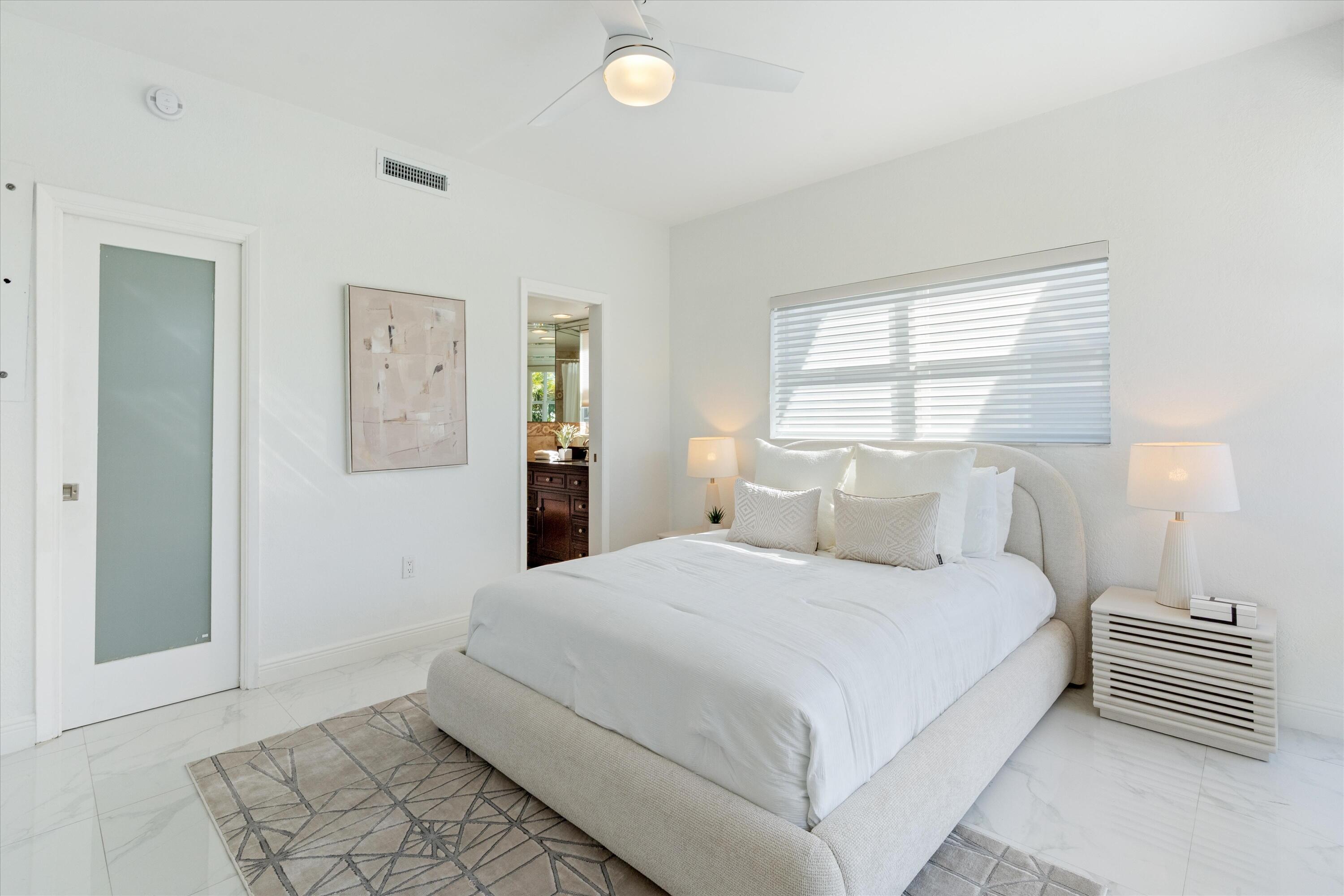 SUNRISE BAY CLUB CO-OP - Residential