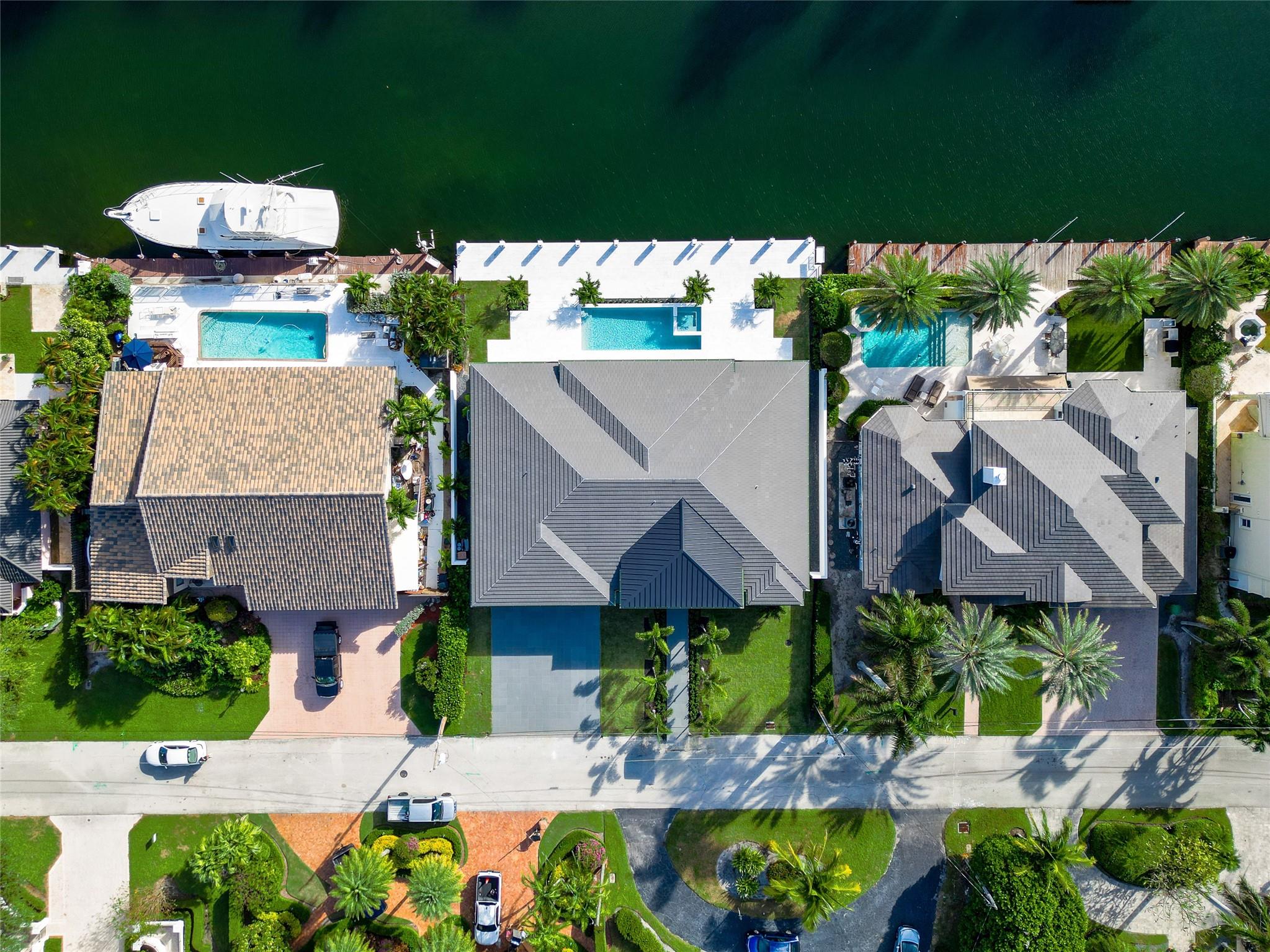 Hillsboro Isles 29-4 B - Residential