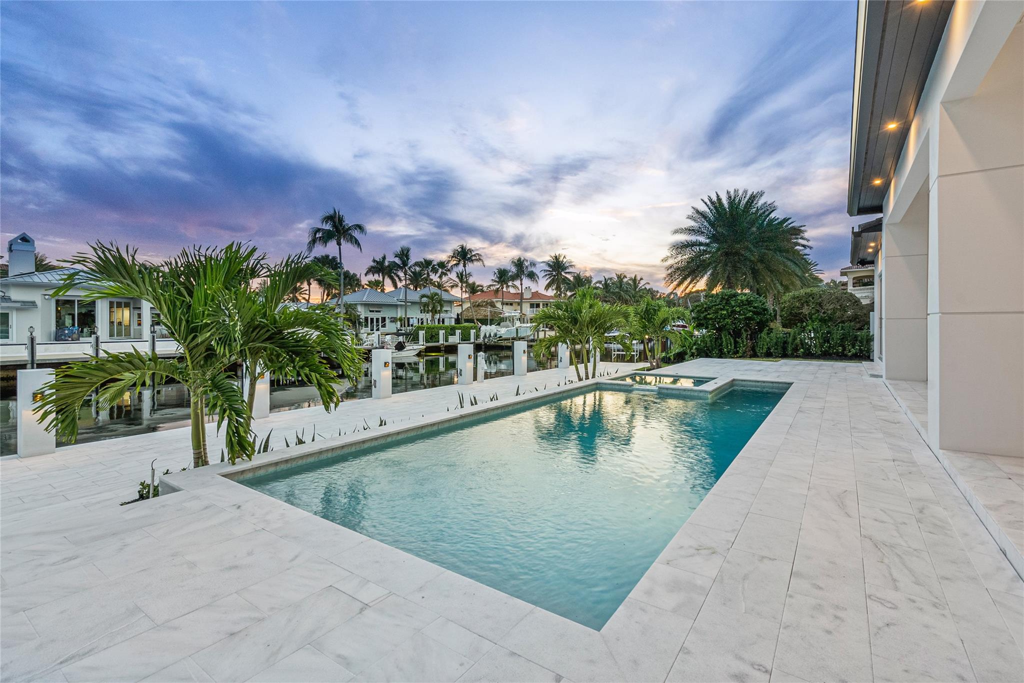 Hillsboro Isles 29-4 B - Residential