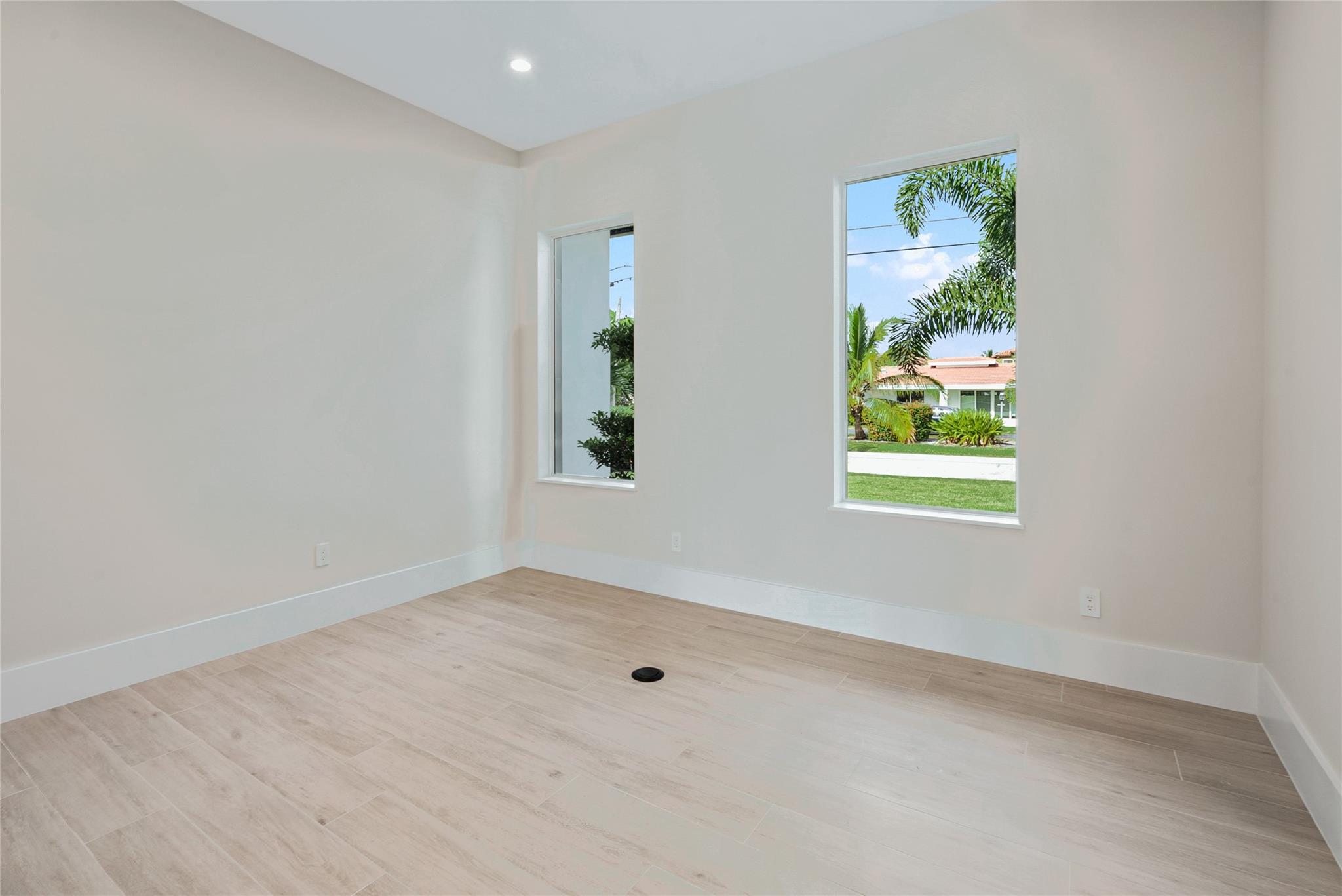 Hillsboro Isles 29-4 B - Residential