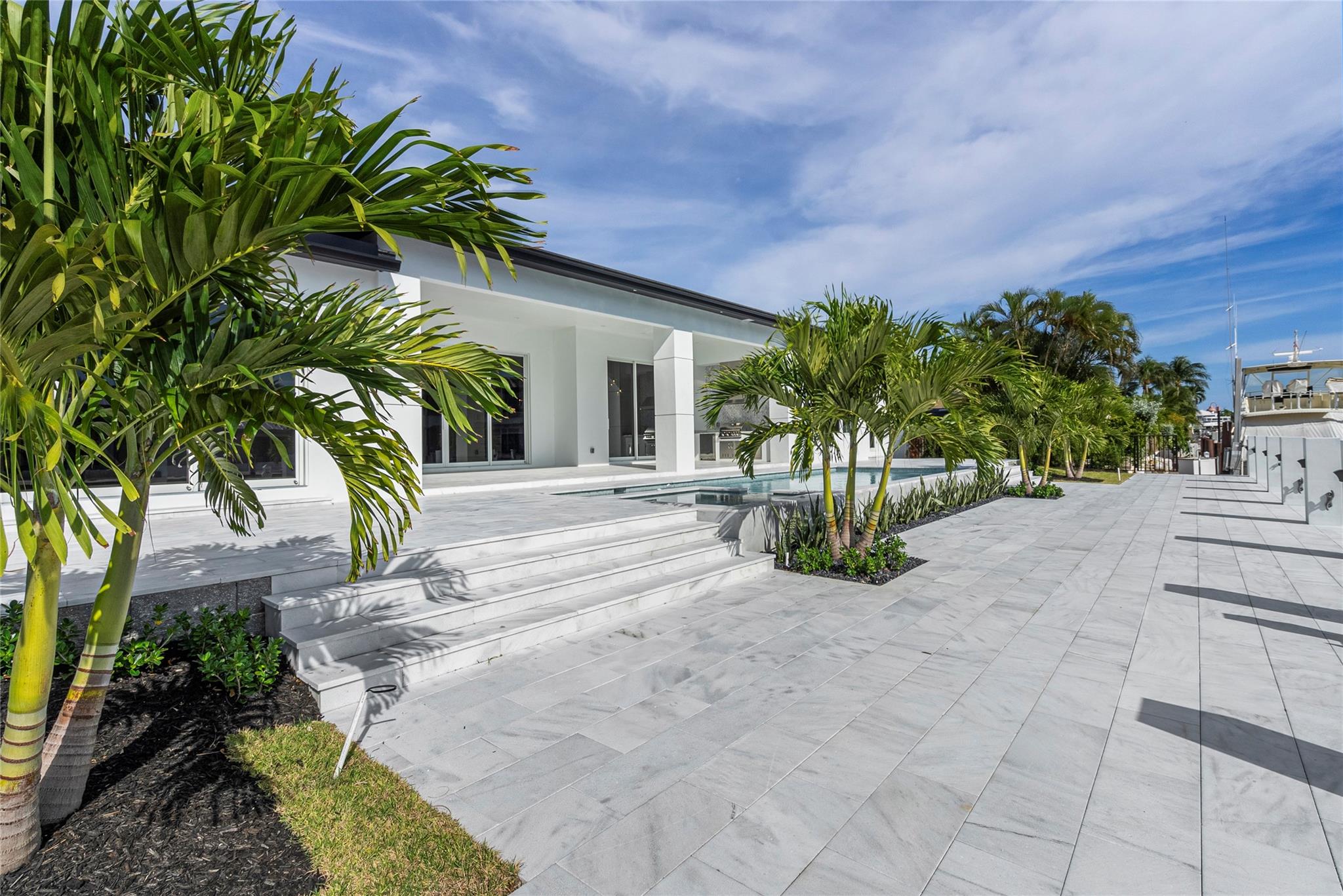 Hillsboro Isles 29-4 B - Residential