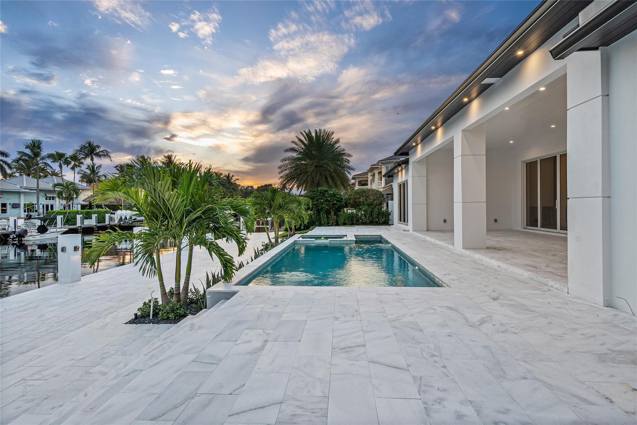 Hillsboro Isles 29-4 B - Residential