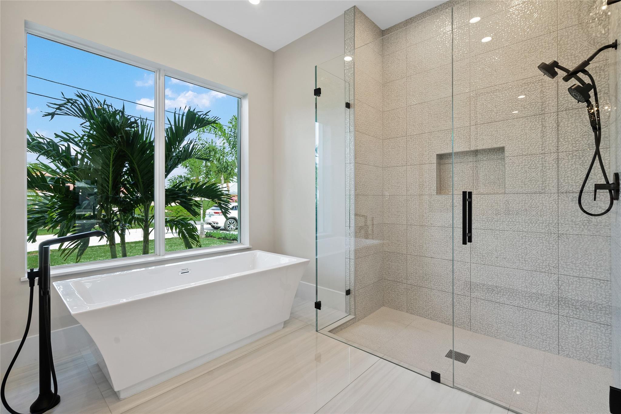 Hillsboro Isles 29-4 B - Residential