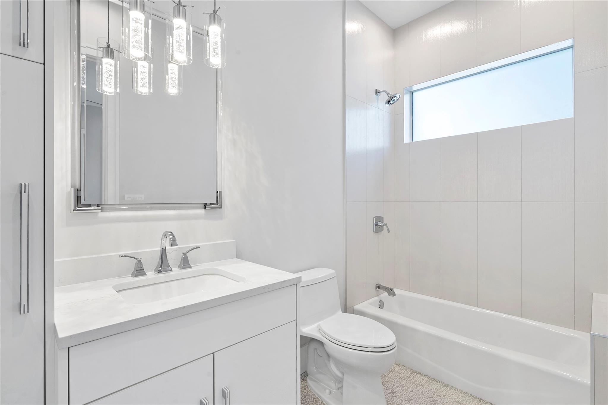 Hillsboro Isles 29-4 B - Residential