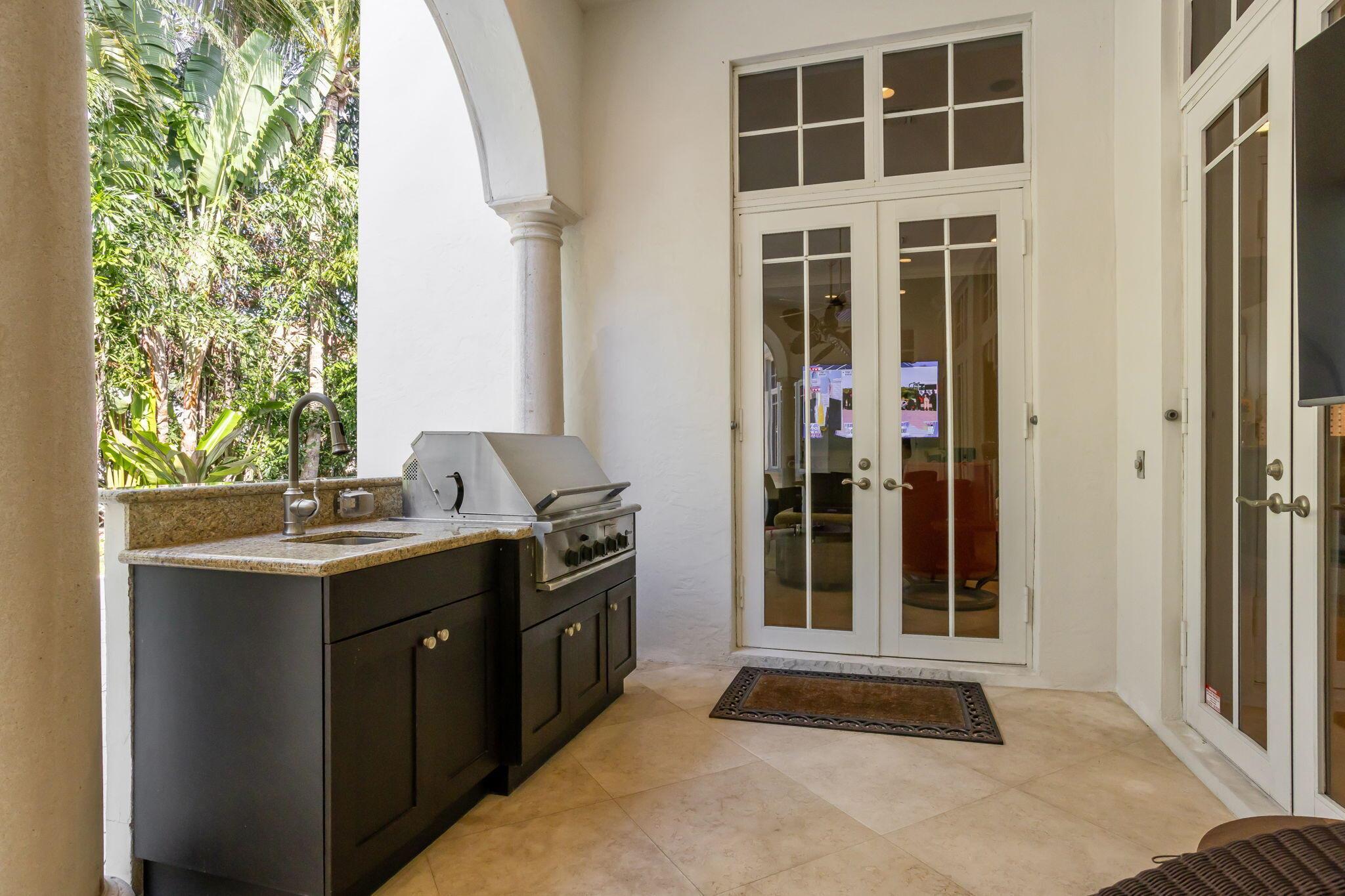 BOCA VILLAS SEC B - Residential