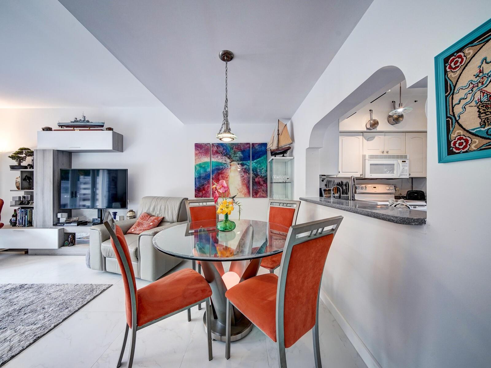 Casa Bayview - Residential