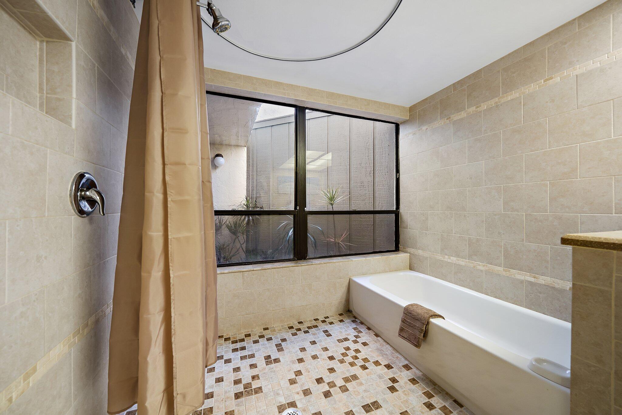 SEA LOFTERS CONDO - Residential Lease