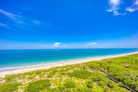 A home in Hutchinson Island