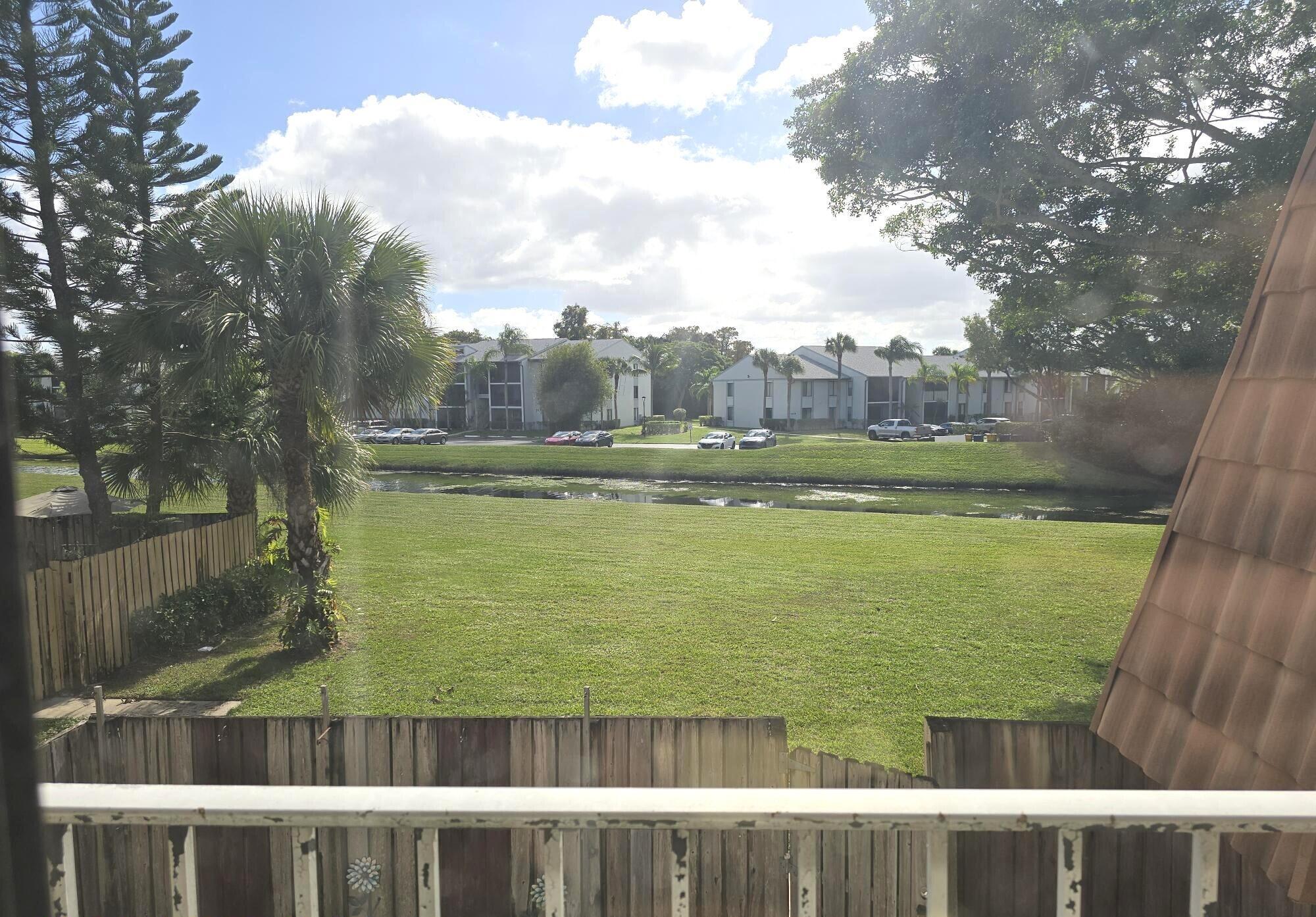 WATERSIDE LUXURY TOWNHOMES CONDO - Residential