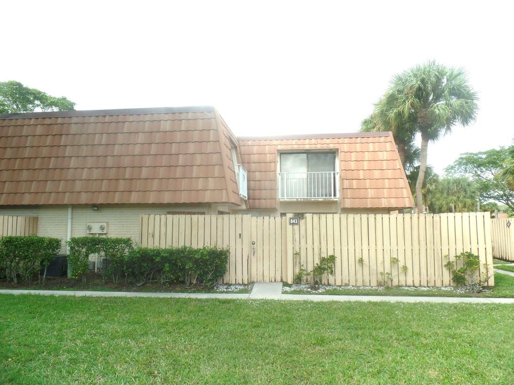 Photo of 843 Blue Ridge Circle, West Palm Beach, FL 33409 (MLS # B26005834)