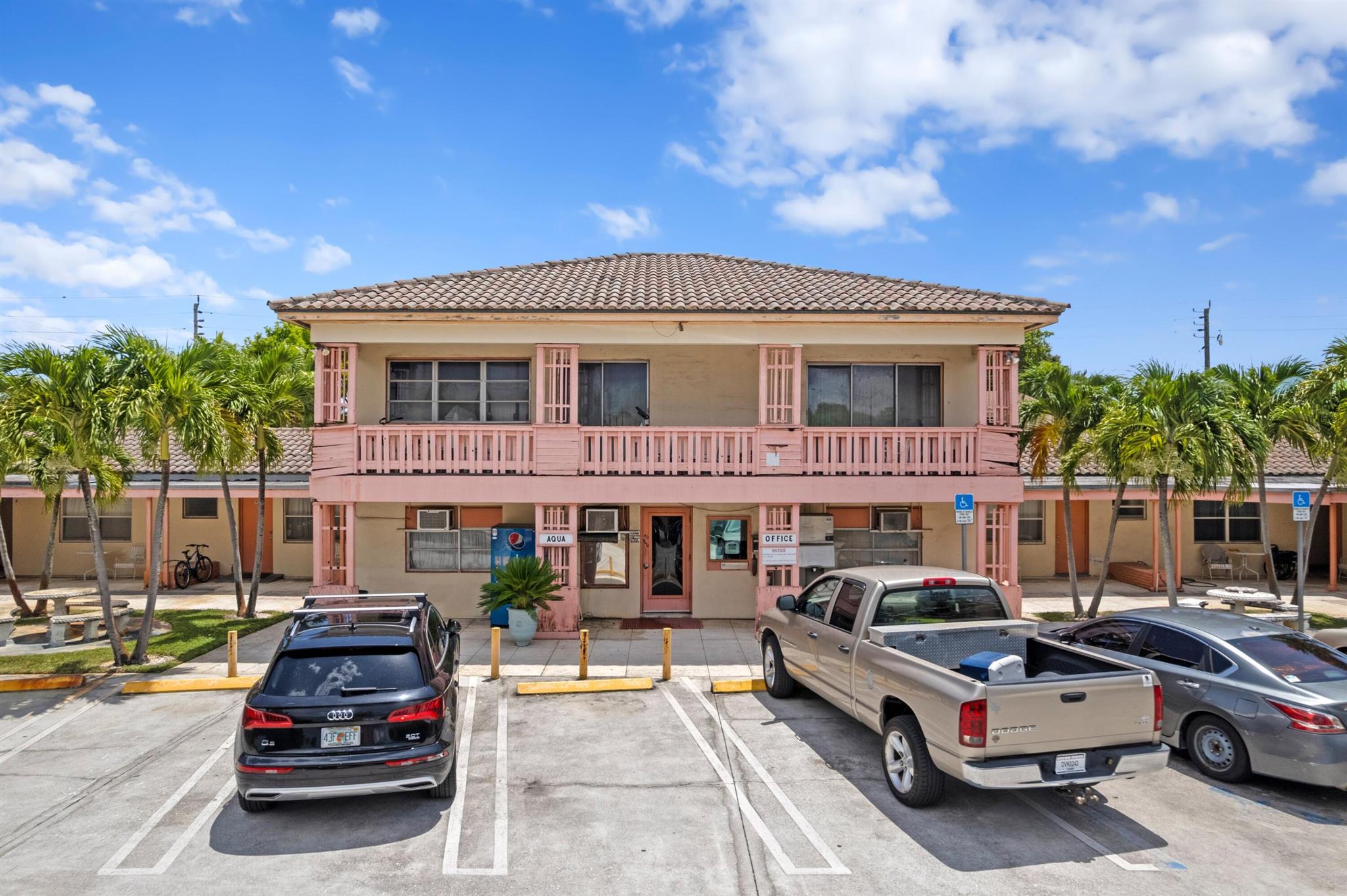 HOMEWOOD WPB IN - Commercial Sale