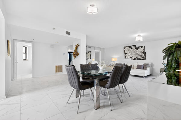 SANDPOINTE BAY CONDO - Residential