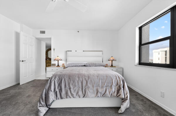 SANDPOINTE BAY CONDO - Residential