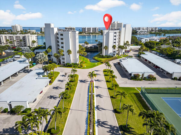 SANDPOINTE BAY CONDO - Residential