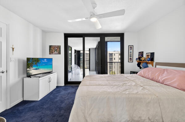 SANDPOINTE BAY CONDO - Residential