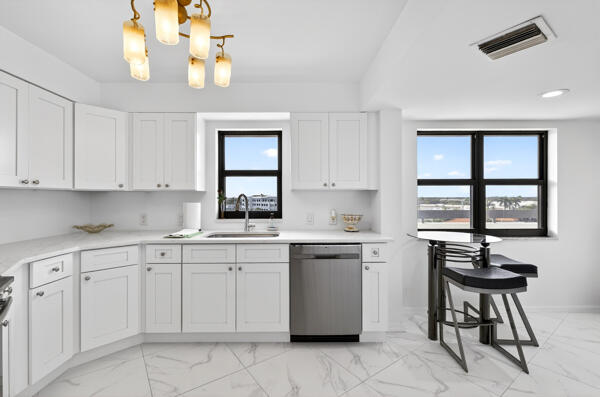 SANDPOINTE BAY CONDO - Residential