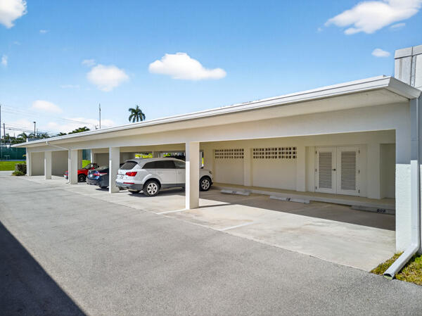 SANDPOINTE BAY CONDO - Residential