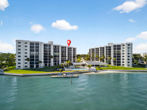 SANDPOINTE BAY CONDO - Residential