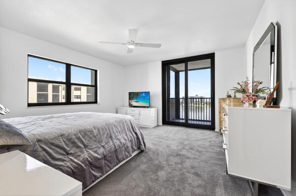 SANDPOINTE BAY CONDO - Residential