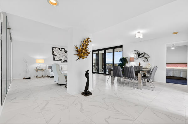 SANDPOINTE BAY CONDO - Residential