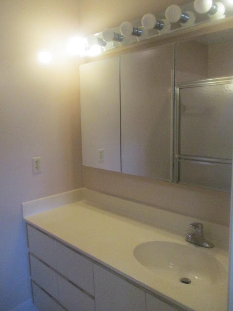 HIGH POINT OF DELRAY WEST CONDO SEC 3 - Residential