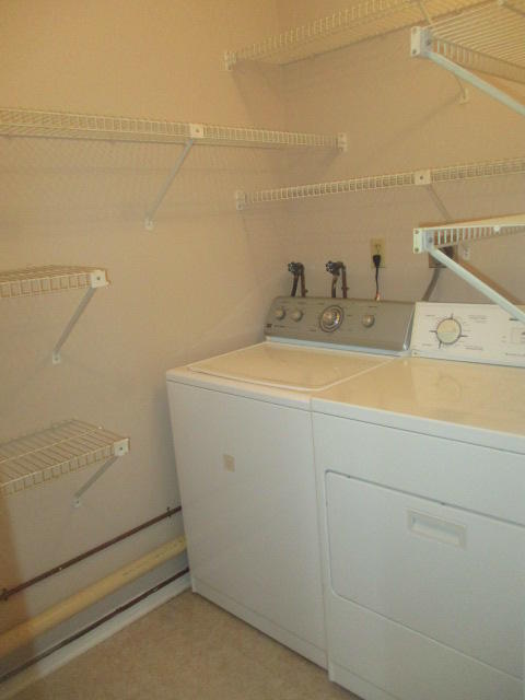 HIGH POINT OF DELRAY WEST CONDO SEC 3 - Residential