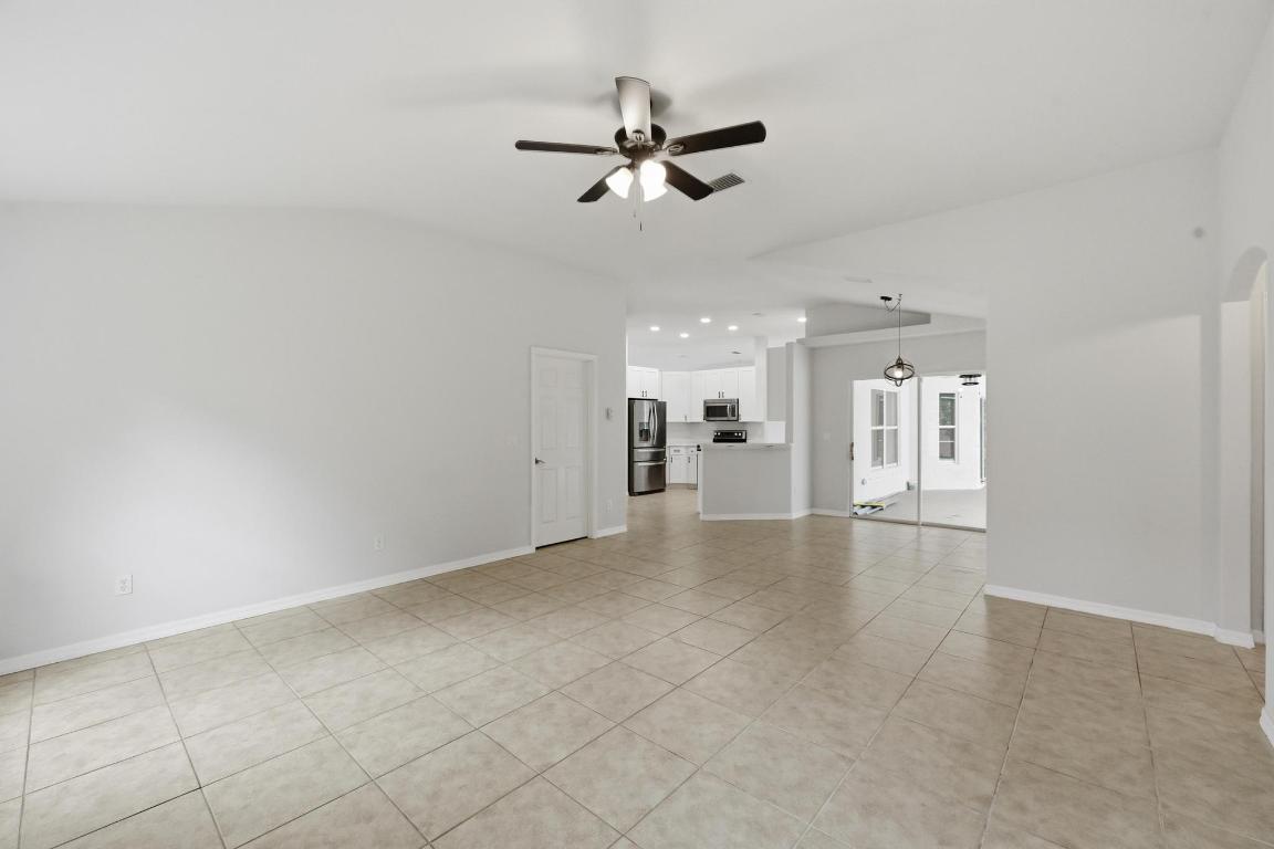 PORT ST LUCIE SECTION 14 - Residential