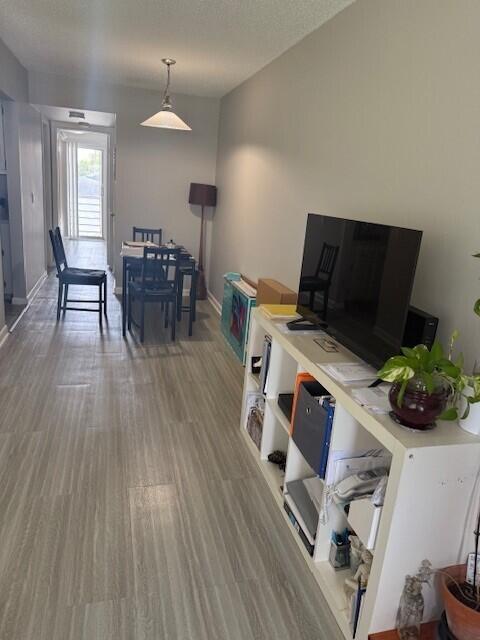 75 Ventnor D Drive
