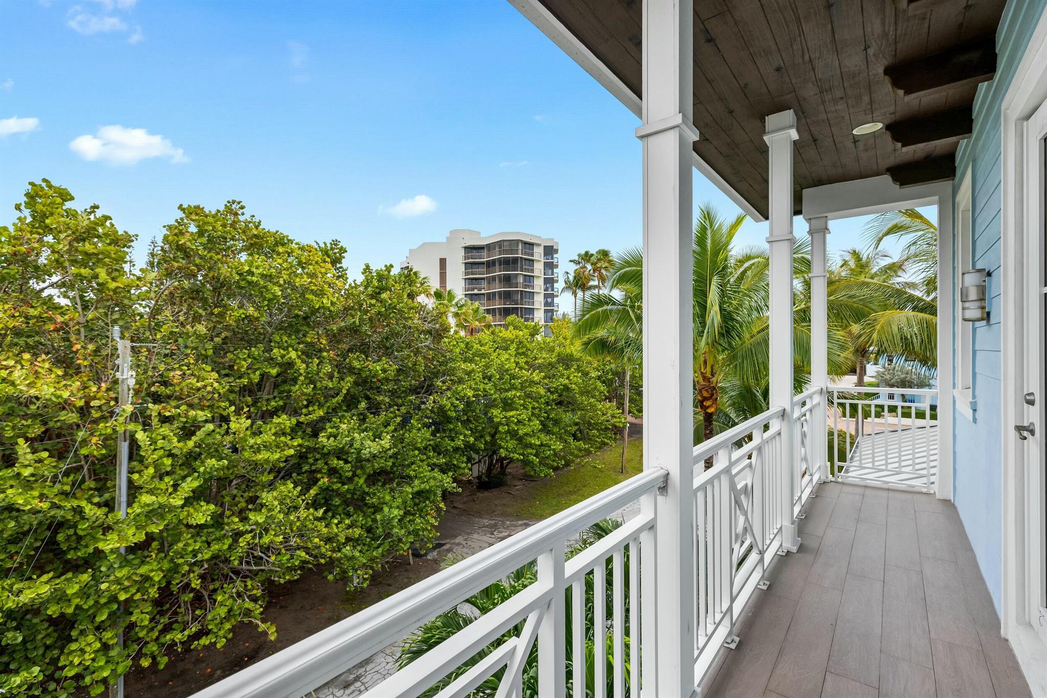 Lago Mar Shores - Residential