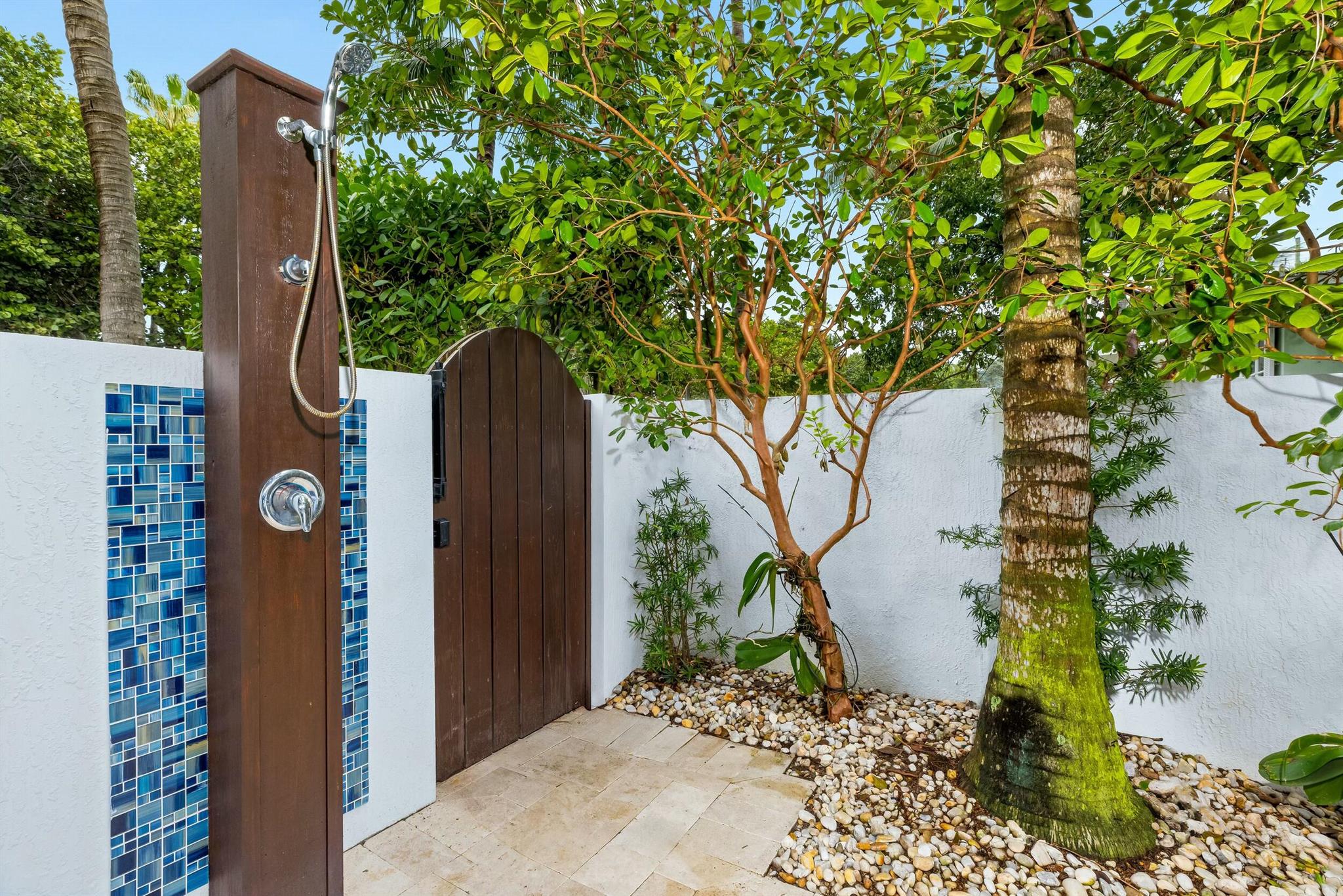 Lago Mar Shores - Residential