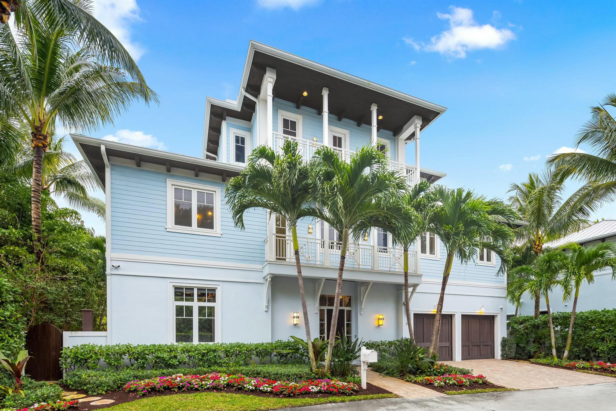 970 Lago Mar Lane