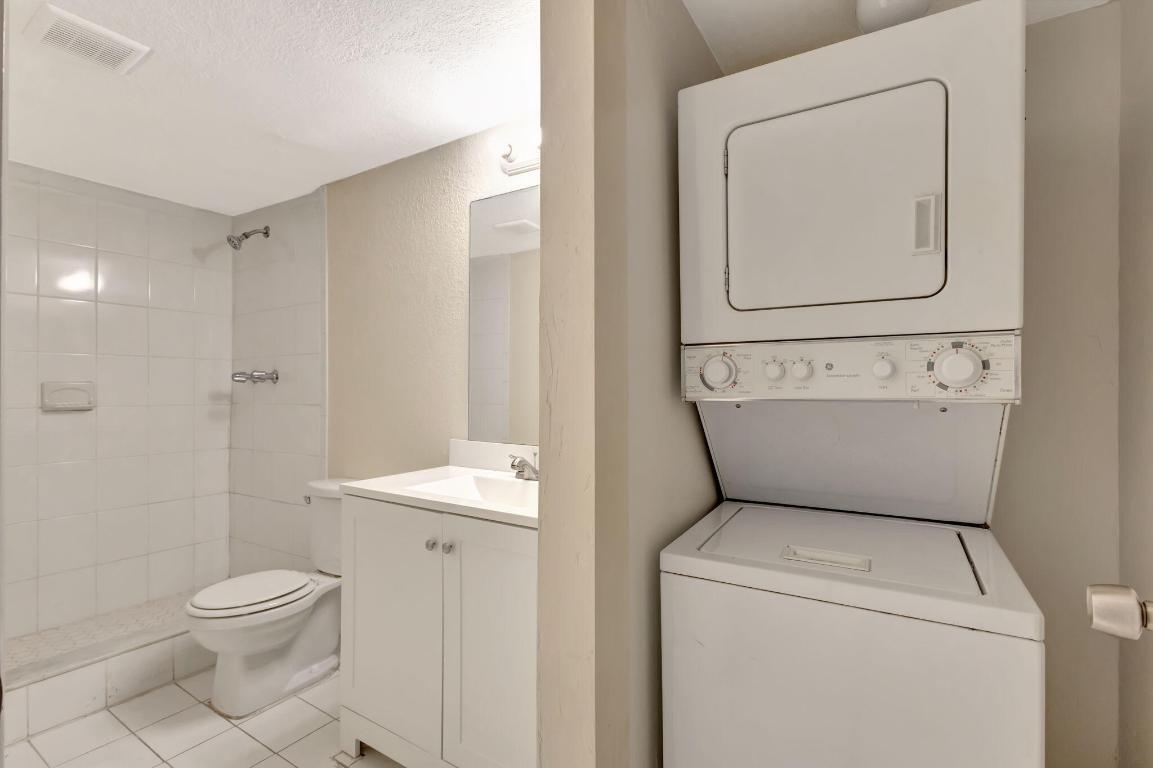 PARK VIEW AT PALM BEACH CONDO - Residential