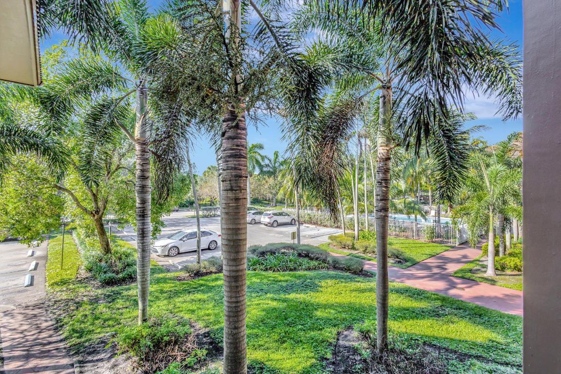 PARK VIEW AT PALM BEACH CONDO - Residential