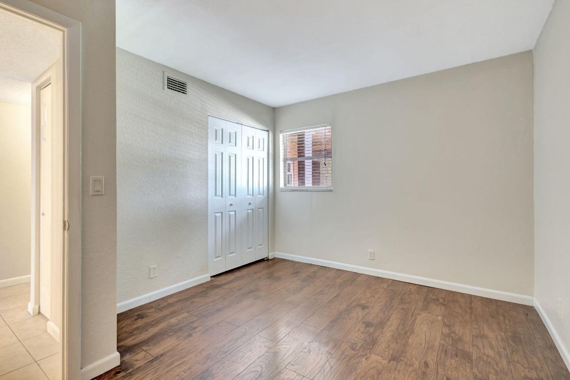 PARK VIEW AT PALM BEACH CONDO - Residential