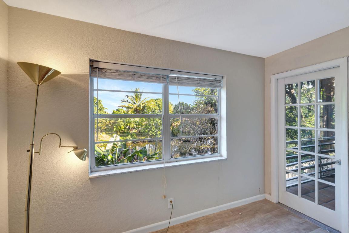 PARK VIEW AT PALM BEACH CONDO - Residential