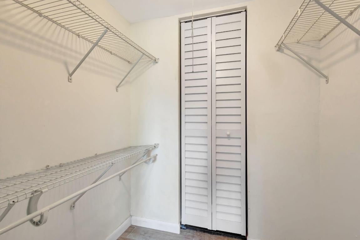 PARK VIEW AT PALM BEACH CONDO - Residential