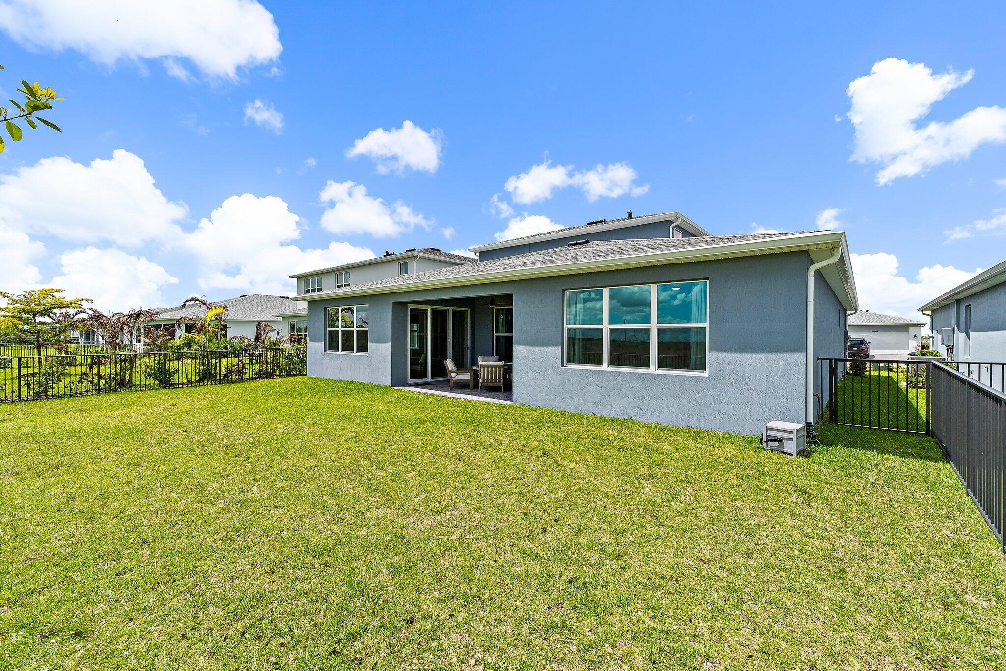 SOUTHERN GROVE PARCEL 28 REPLAT - Residential