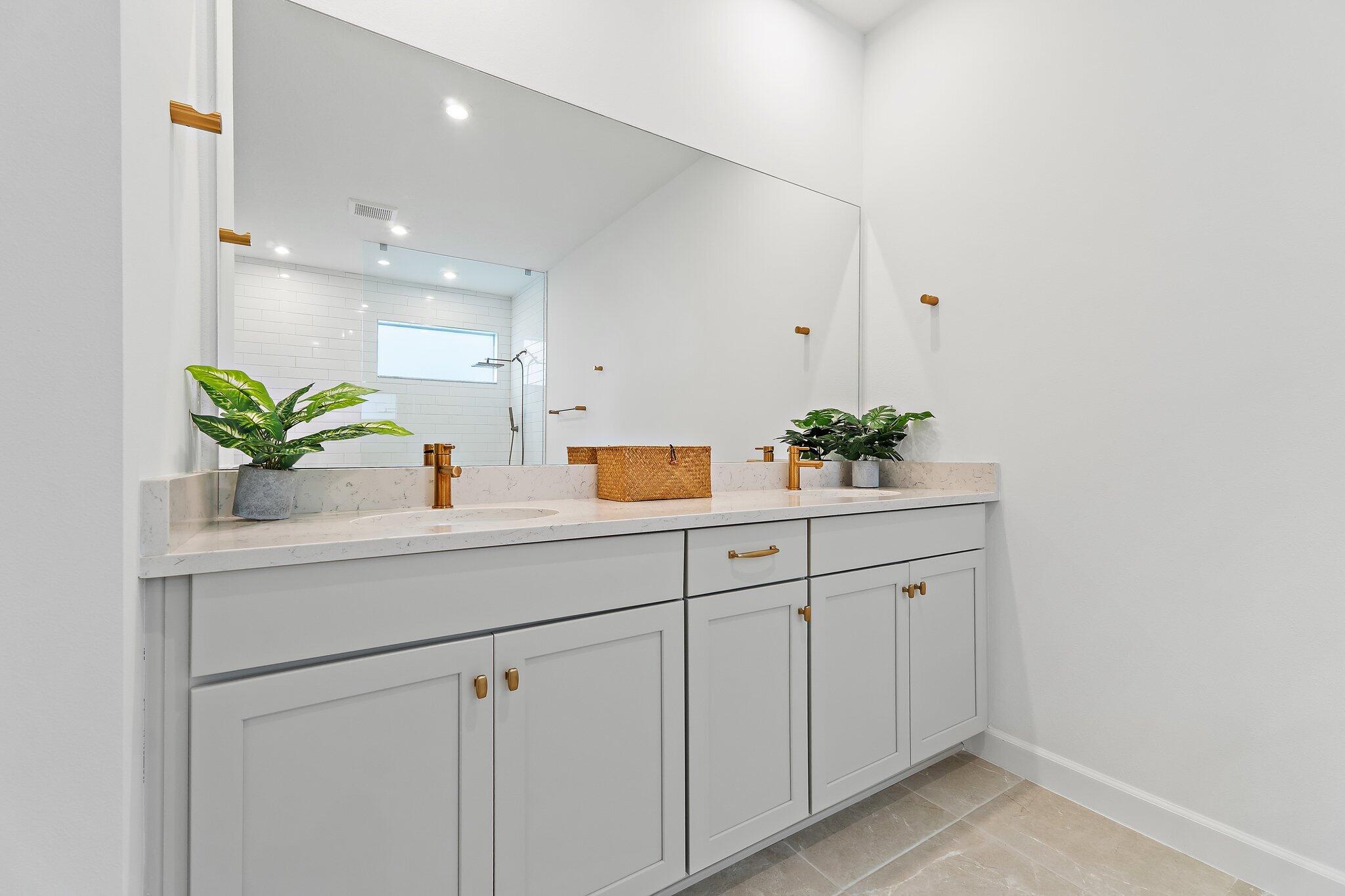 SOUTHERN GROVE PARCEL 28 REPLAT - Residential