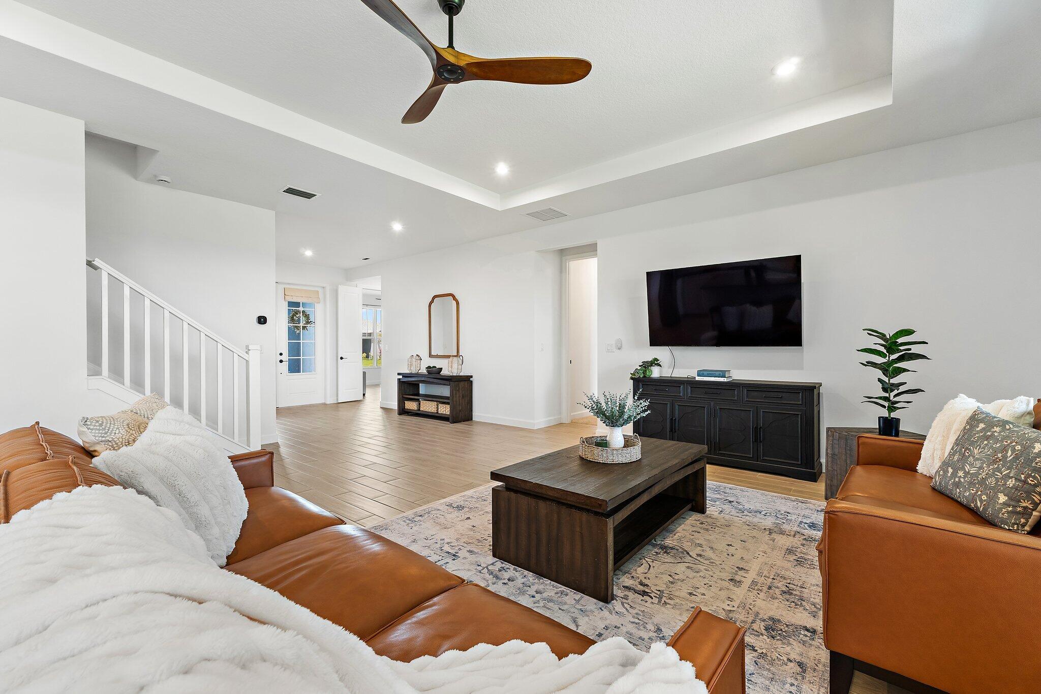 SOUTHERN GROVE PARCEL 28 REPLAT - Residential