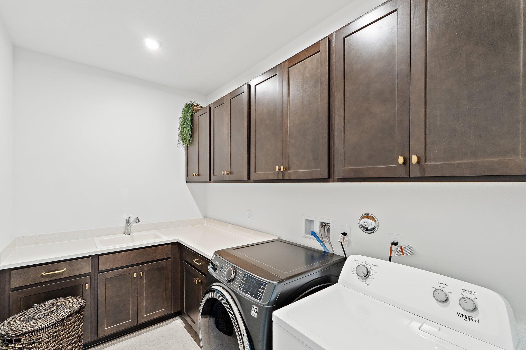 SOUTHERN GROVE PARCEL 28 REPLAT - Residential