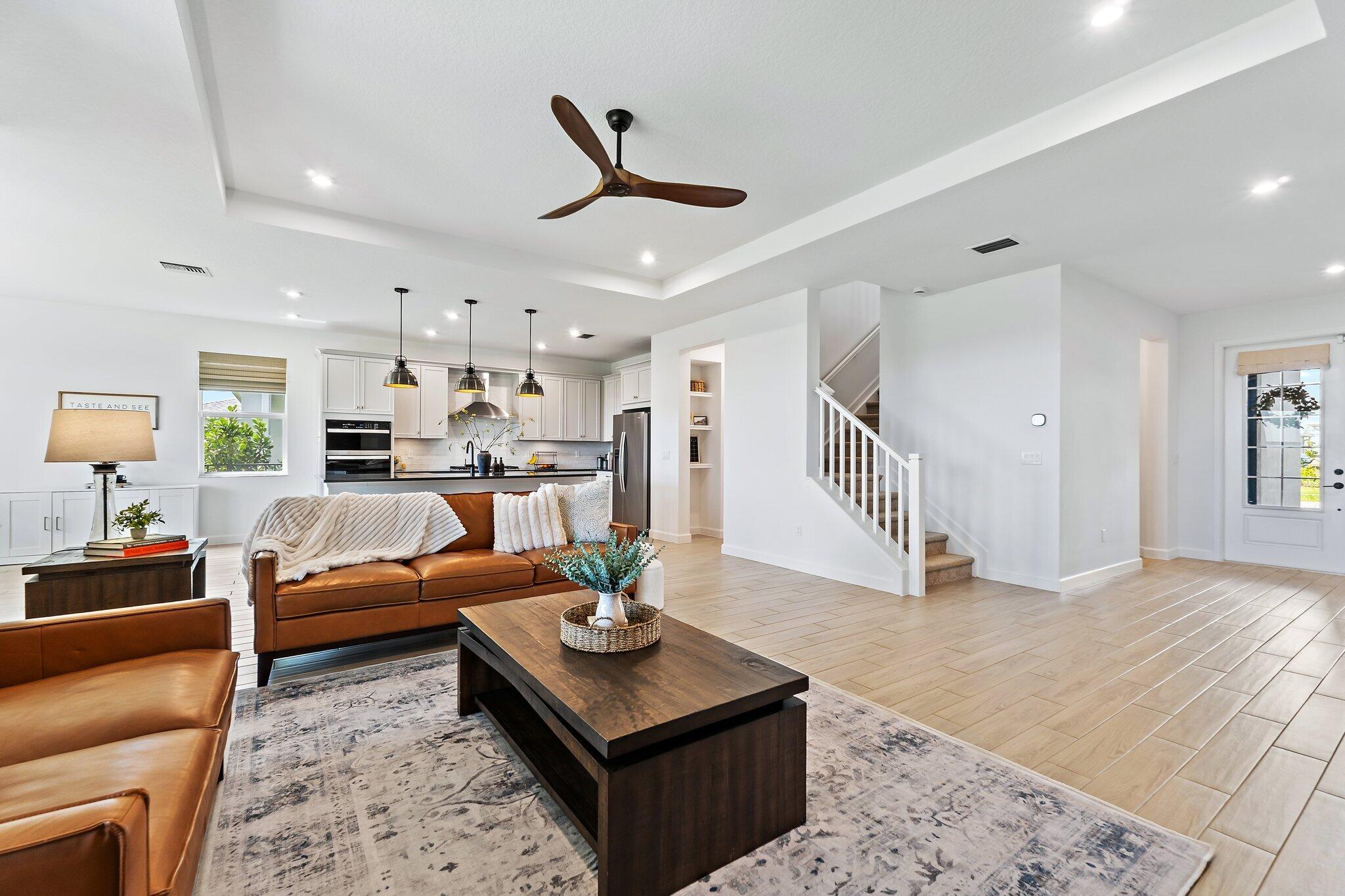 SOUTHERN GROVE PARCEL 28 REPLAT - Residential