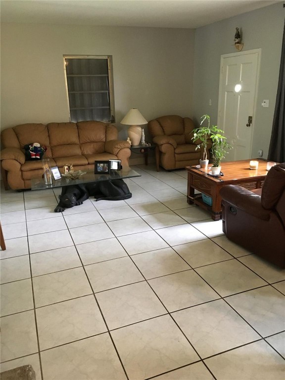 Country Club Estates Sec - Residential