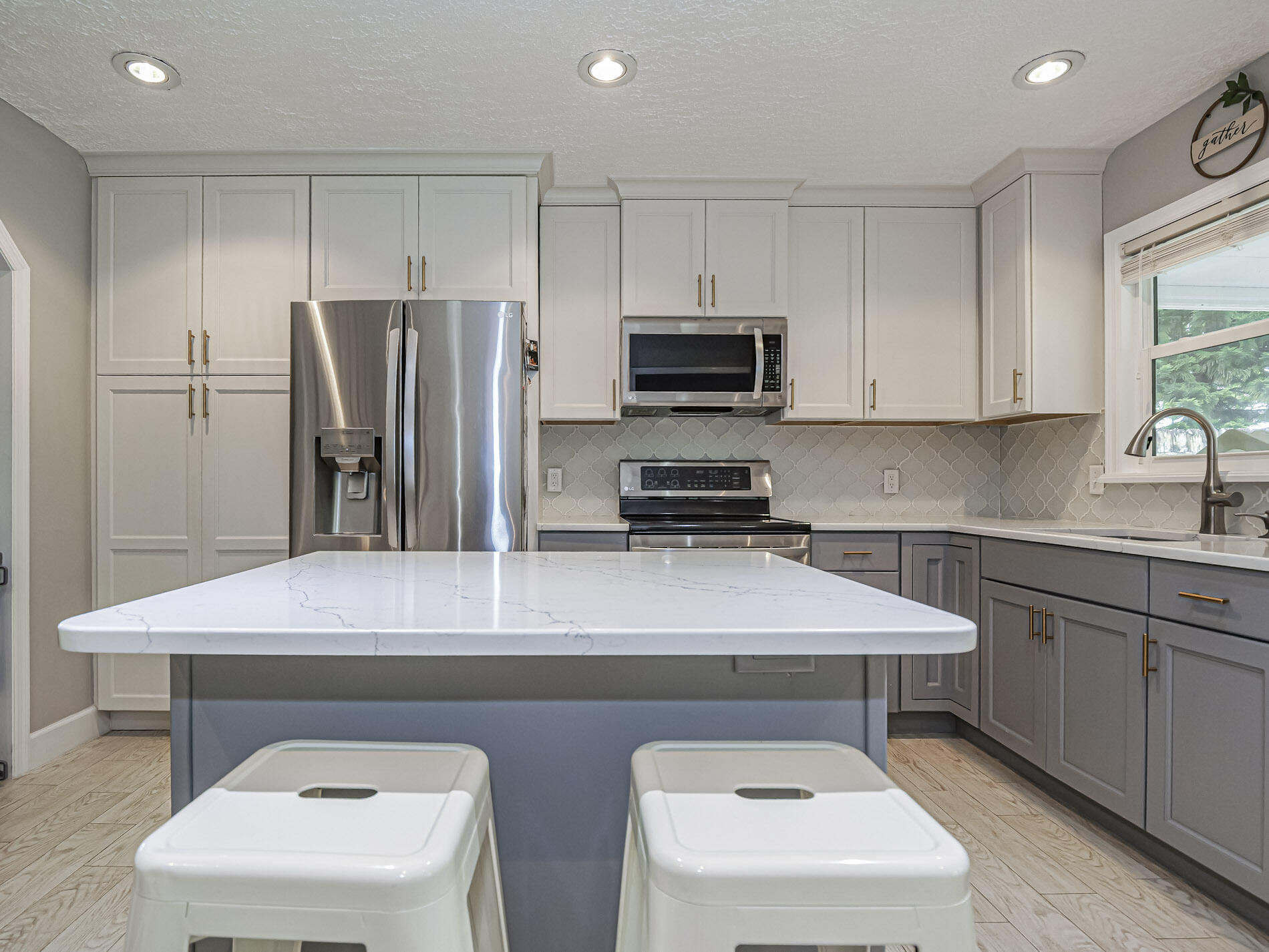 PARADISE PARK UNIT NO 2 - Residential