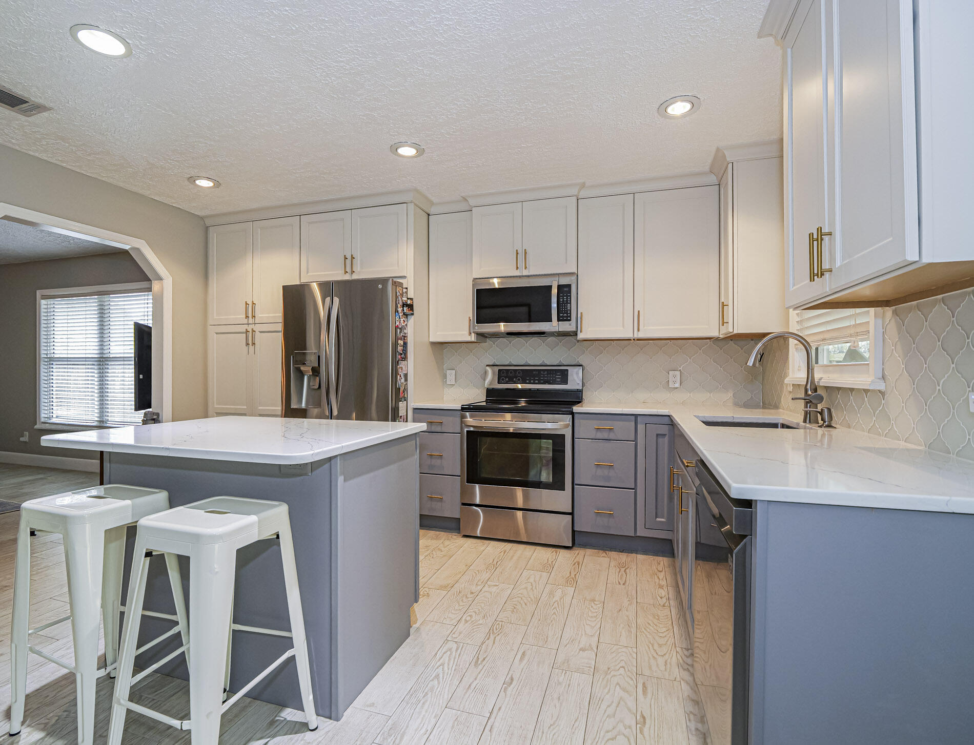 PARADISE PARK UNIT NO 2 - Residential