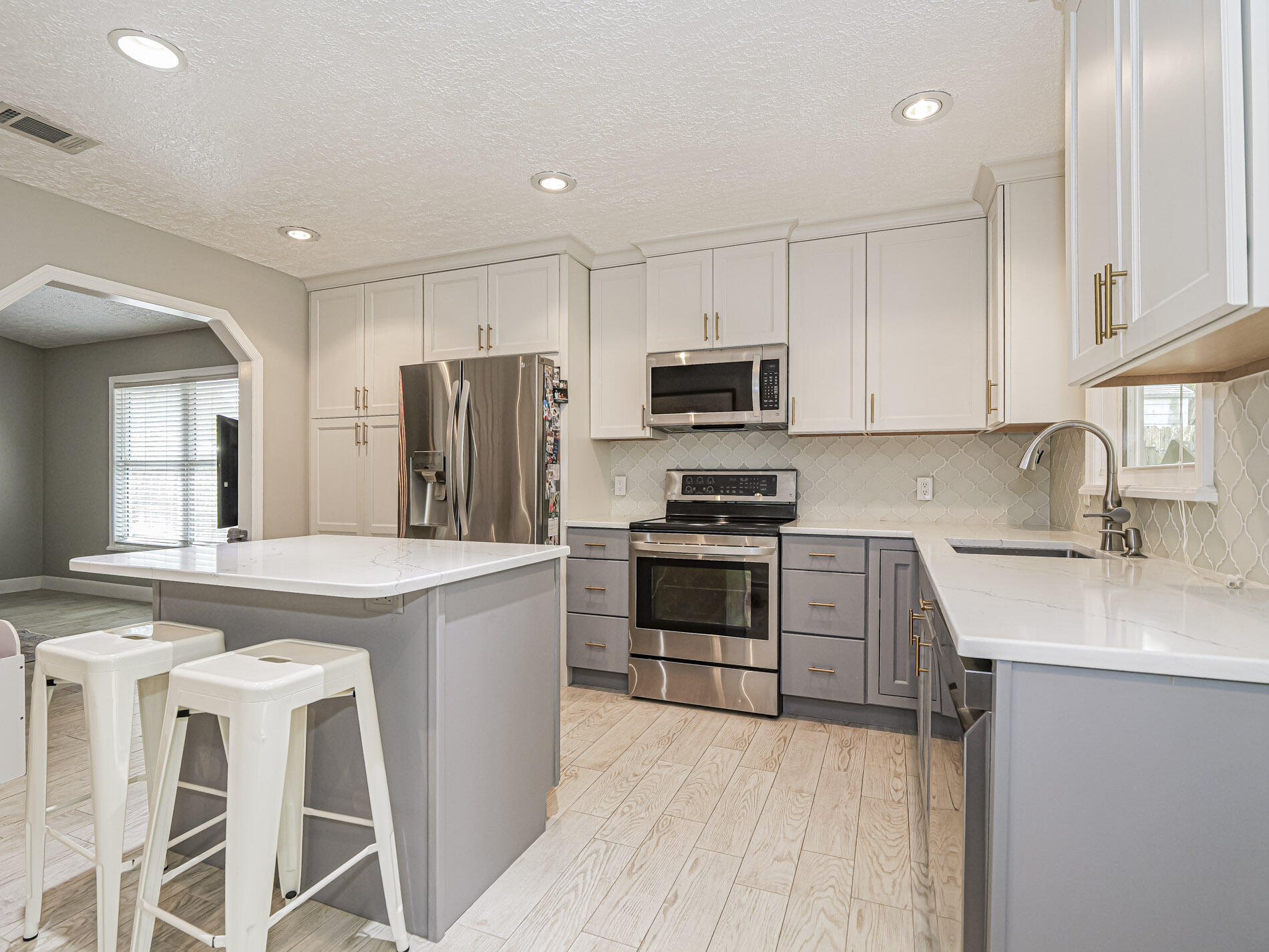 PARADISE PARK UNIT NO 2 - Residential